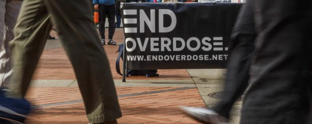 signage to end overdoses at a college campus